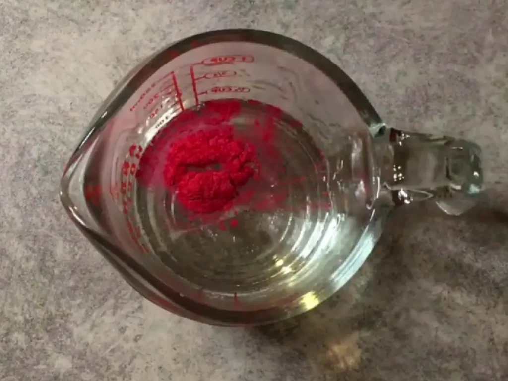adding mica powder to melt and pour soap