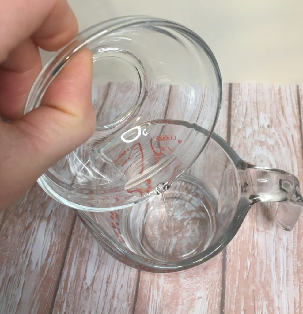 pro vitamin b5 into water