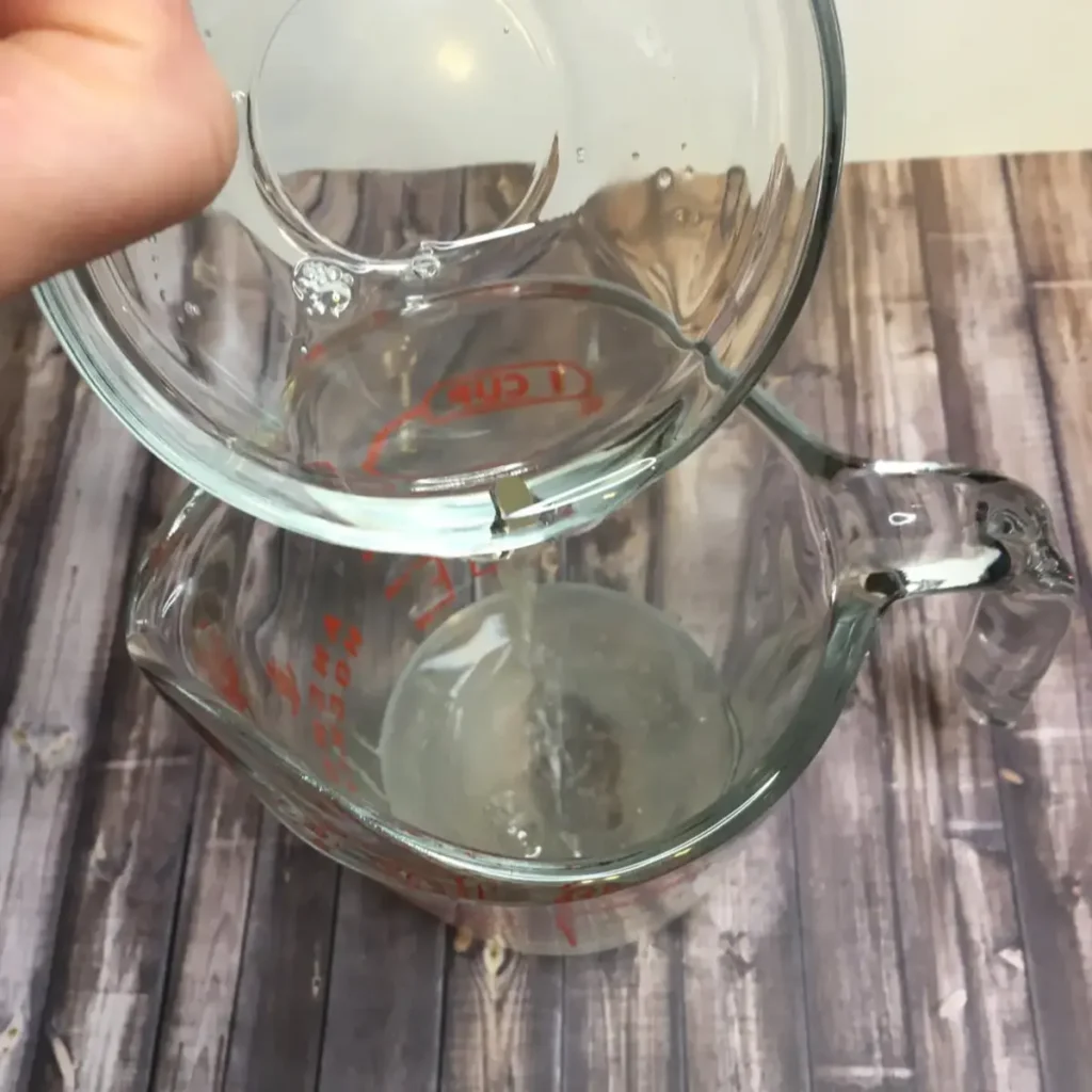 putting surfactants in bowl for bubble bath