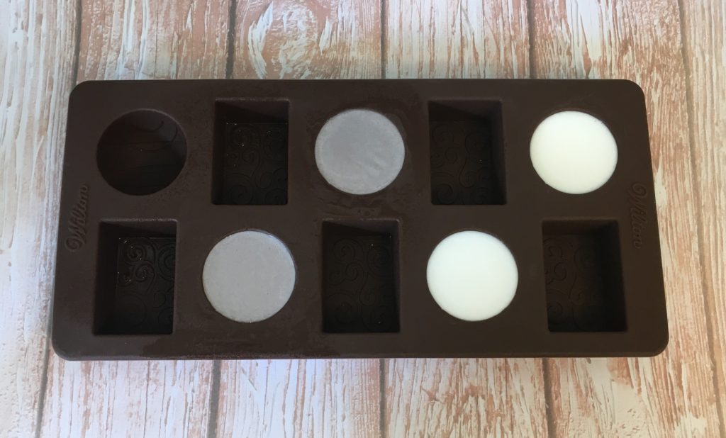 allowing melt and pour soap to cool