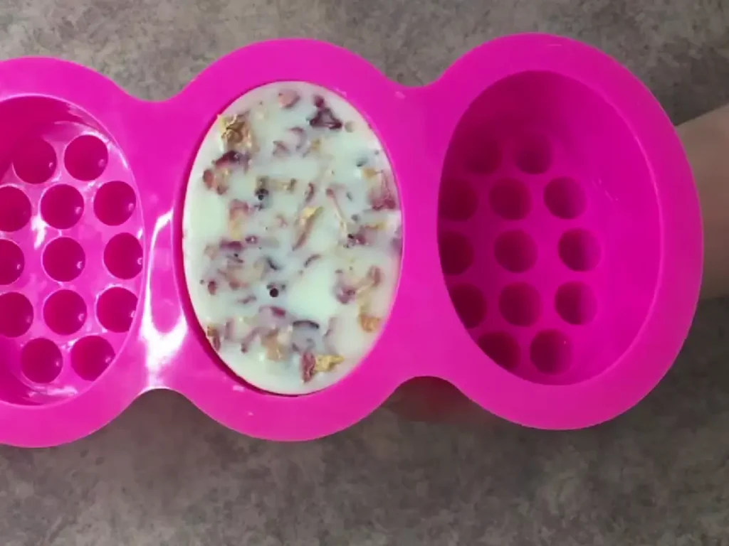massage bar in mold