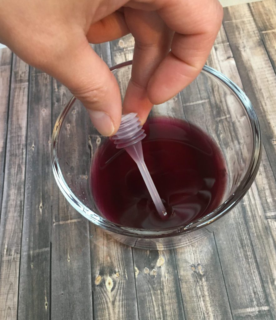 plunger to get lip gloss