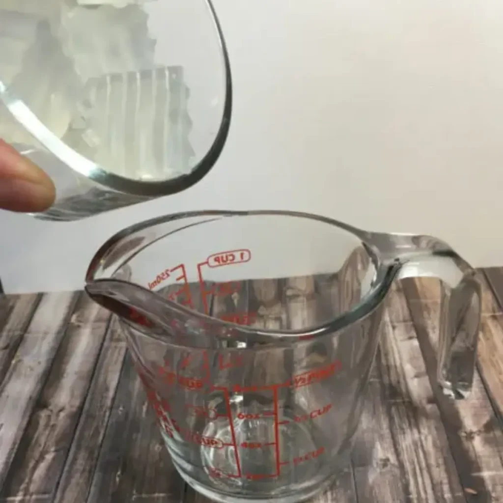 putting melt and pour into heat safe container