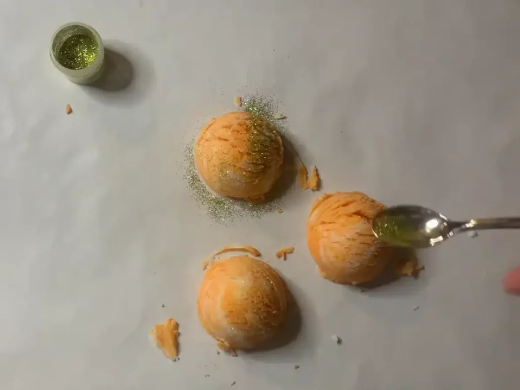 adding glitter to bubble bar