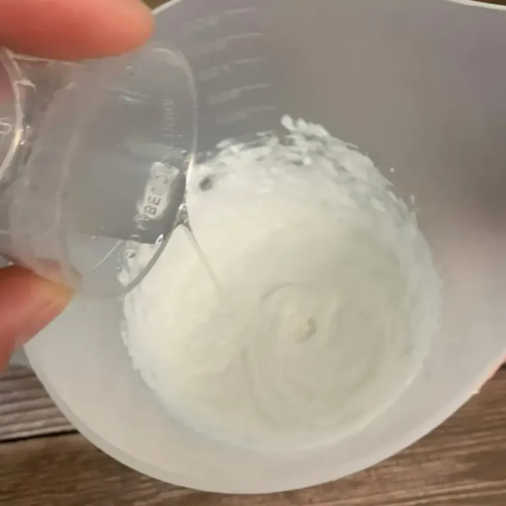 adding fragrance oil to whipped soap base for sugar scrub