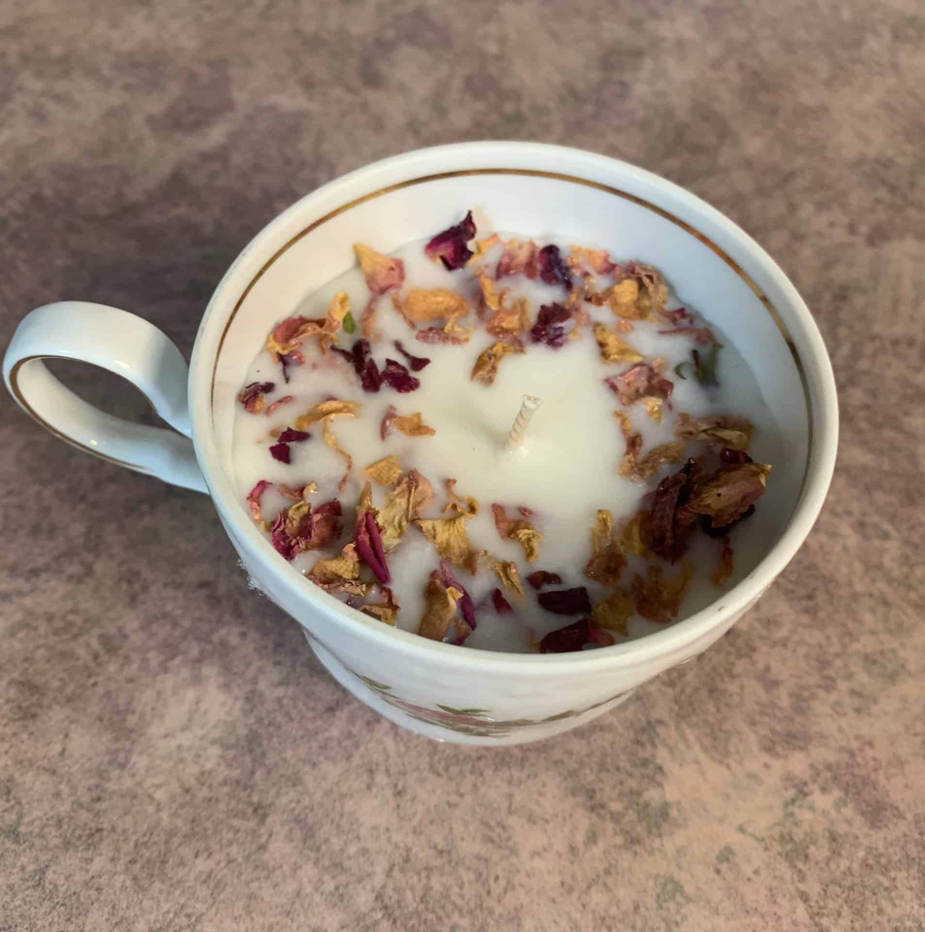 finished tea cup candle