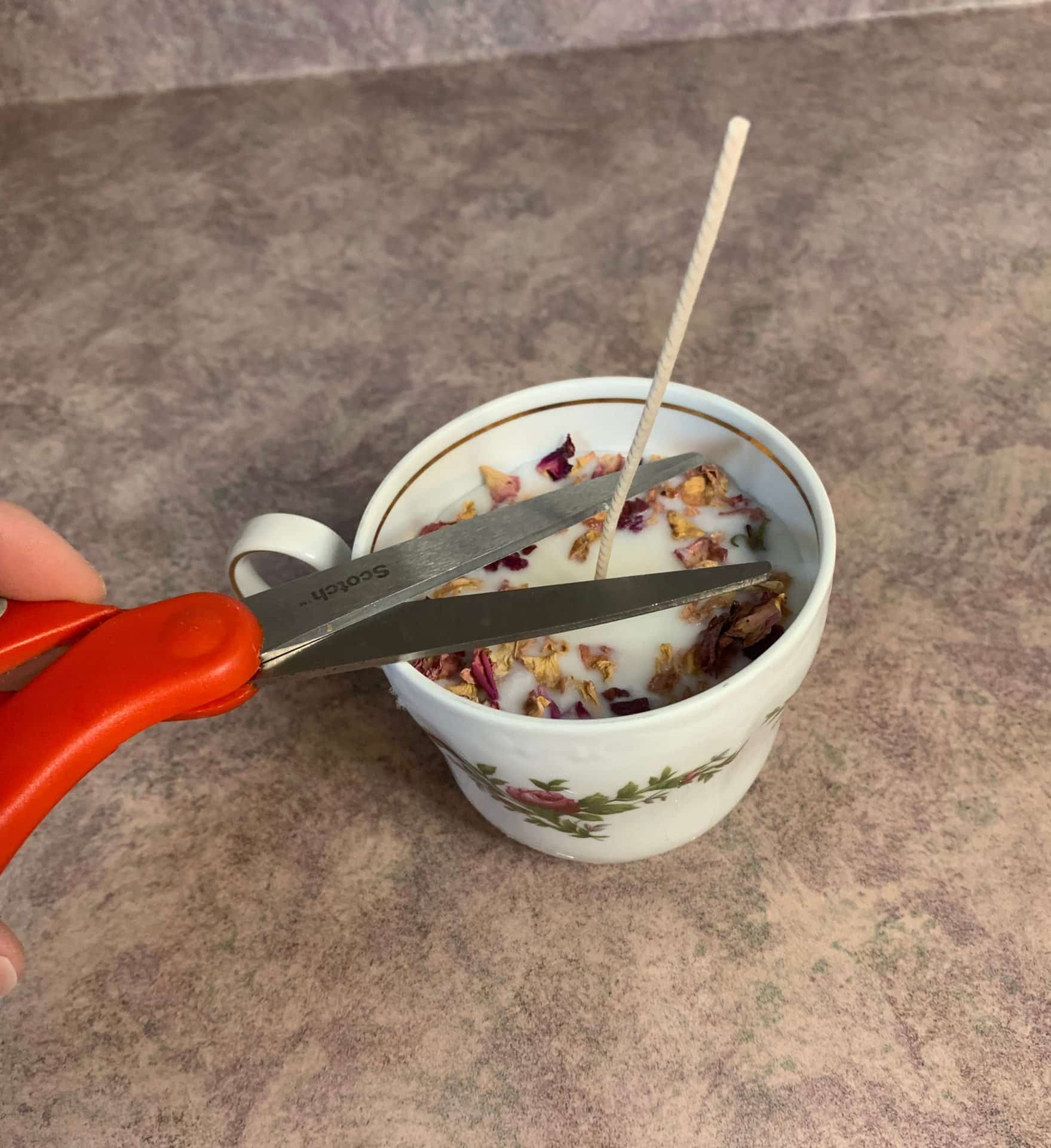 trimming candle wick