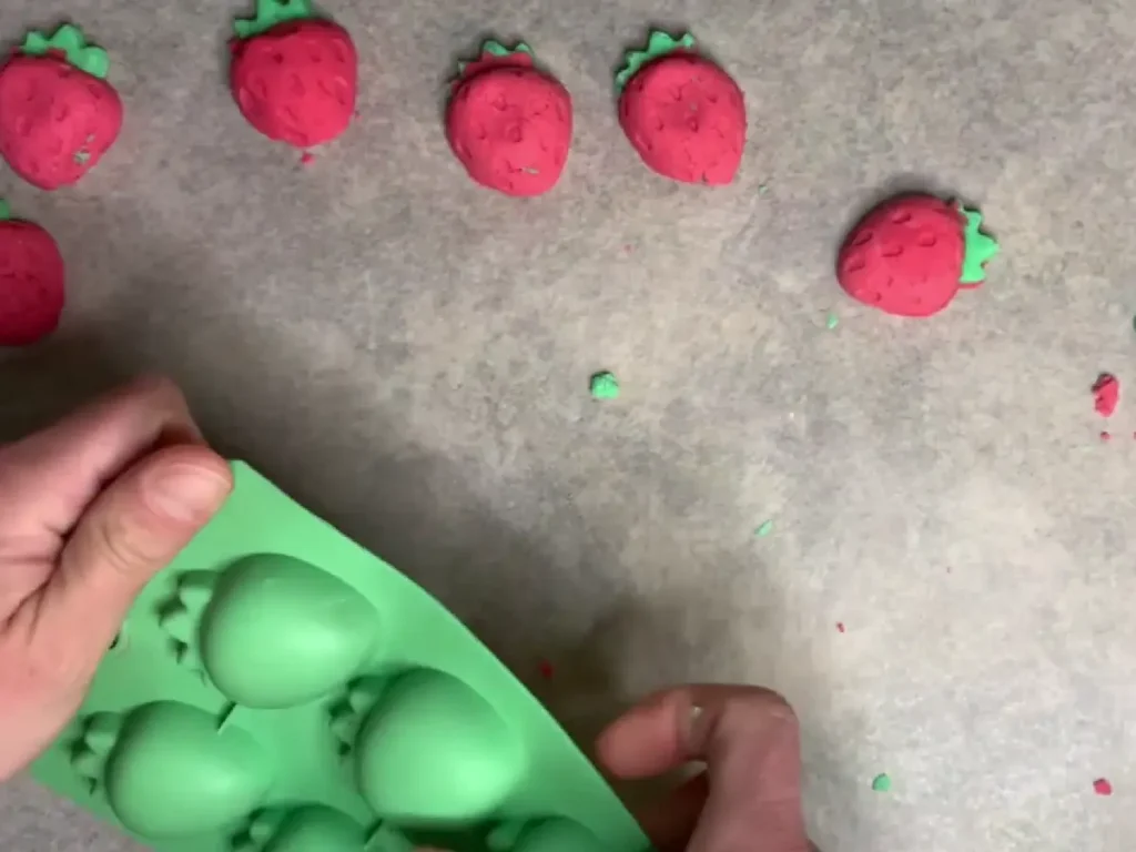 removing bubble bars from the mold