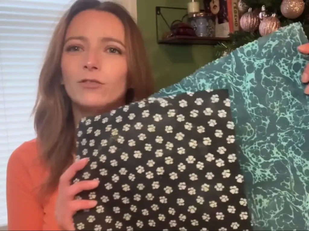 jami holding beeswax wraps