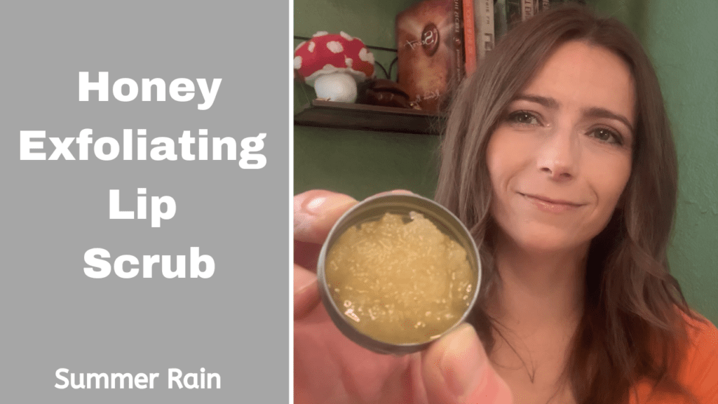 honey-exfoliating-lip-scrub