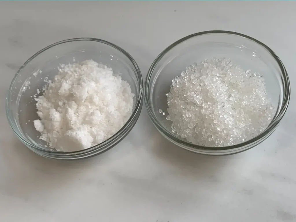 showing fine vs coarse sea salt