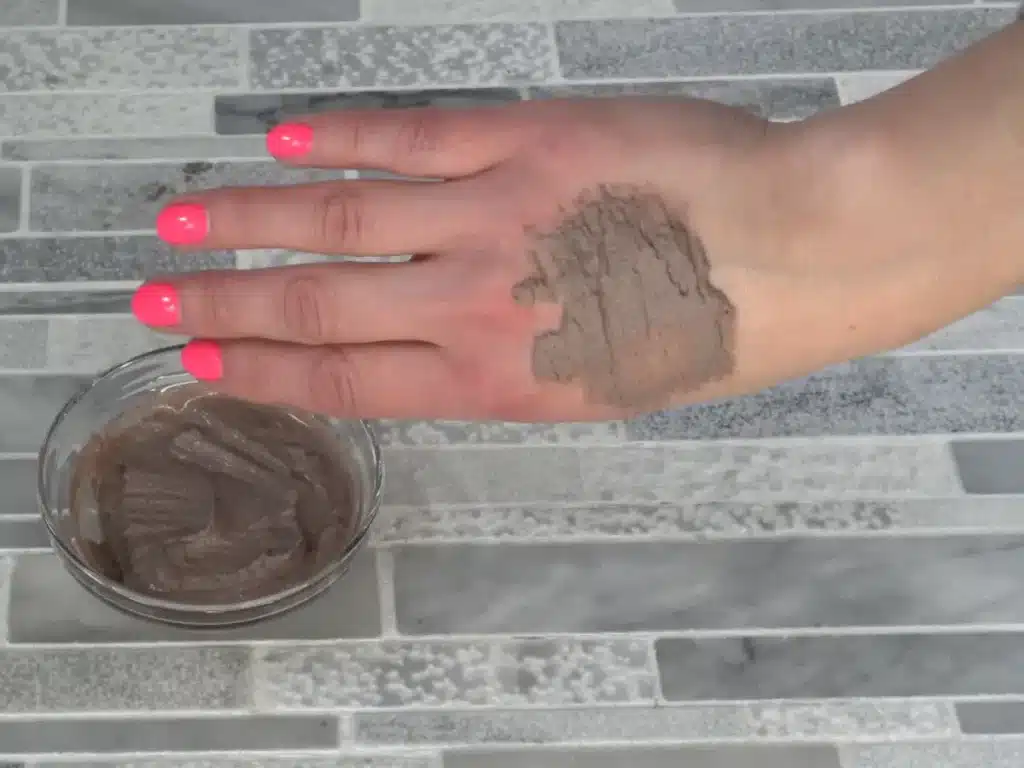 Moroccan red clay face mask showing consistency