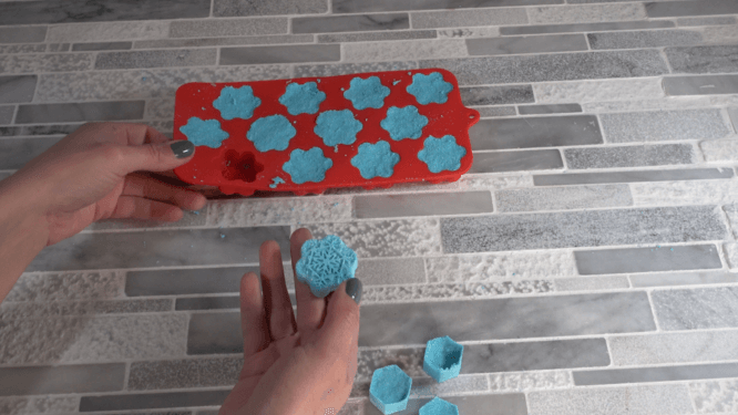 shower steamers unmolding