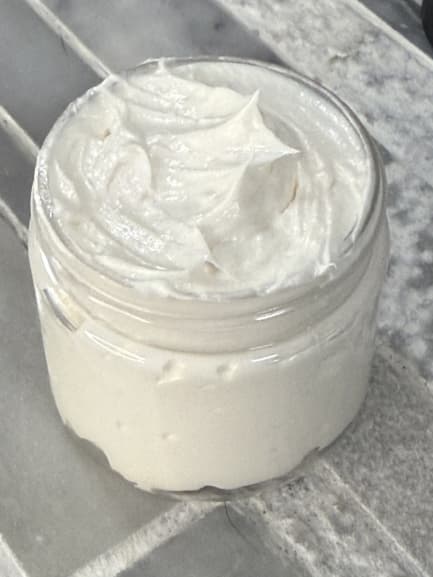 Finished whipped body butter