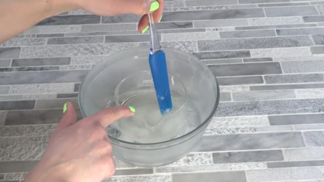 cooling and butters with ice bath for homemade lip scrub recipe