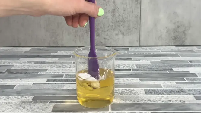 adding arrowroot powder to lotion bar mixture for less greasy feel