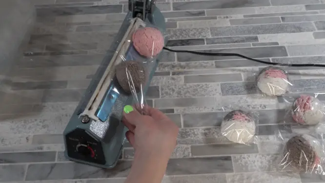 sealing shrink wrap with impulse sealer