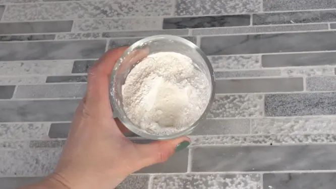 blonde dry shampoo powder base mixture in bowl