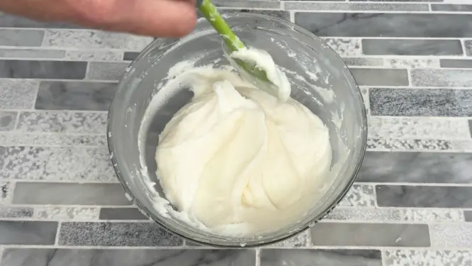 wax at consistency for piping
