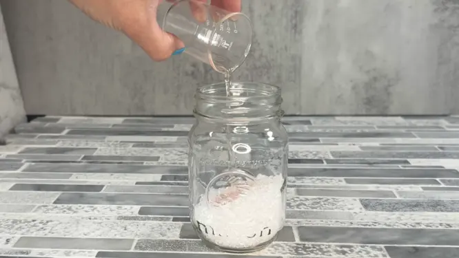 adding fragrance oil to aroma beads