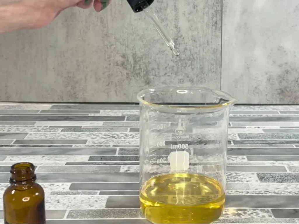 adding vitamin e oil into lotion dots