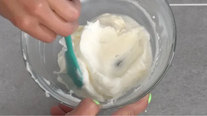consistency of whipped candle wax