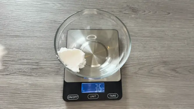 weighing the foaming bath butter