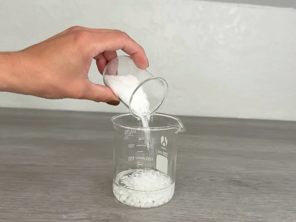 adding heat phase into container for salt scrub