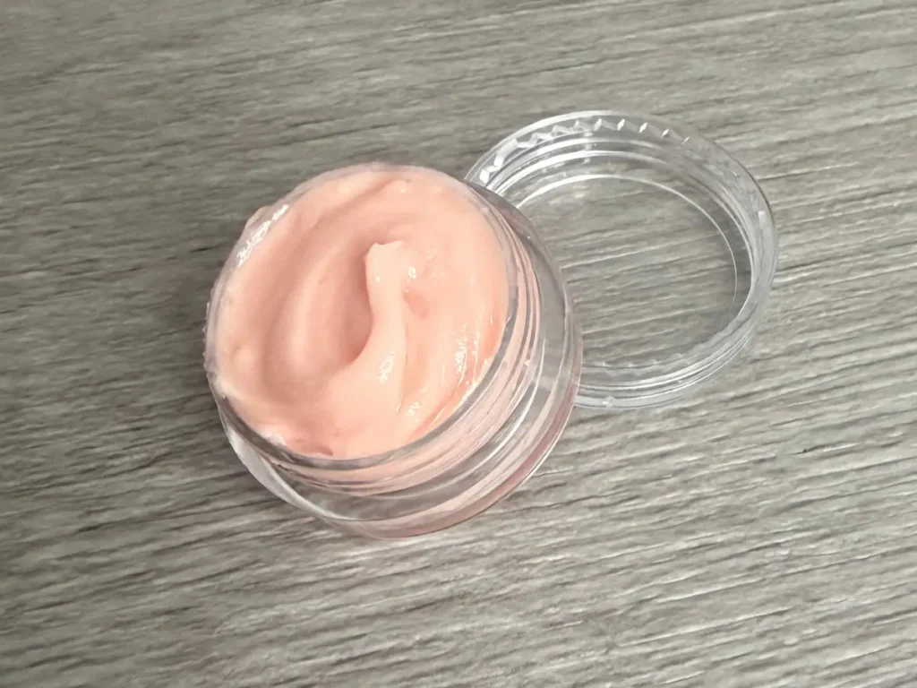 finished diy lip mask