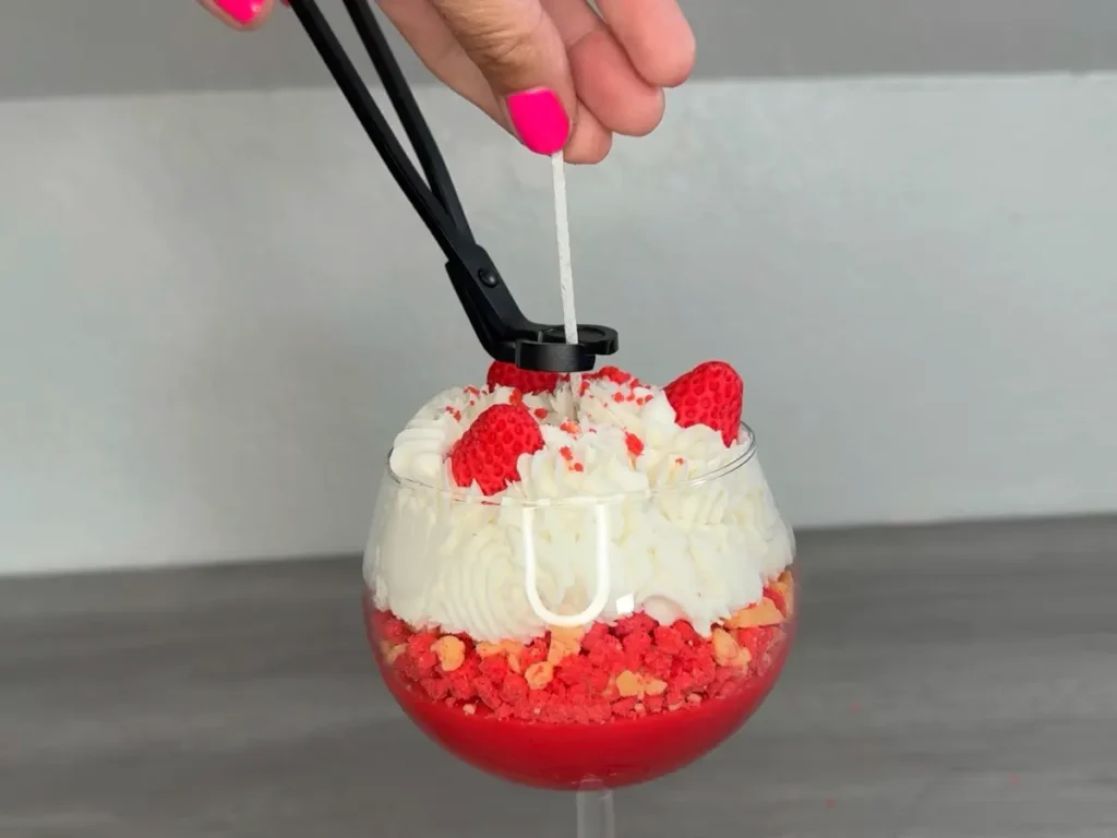trimming candle wick