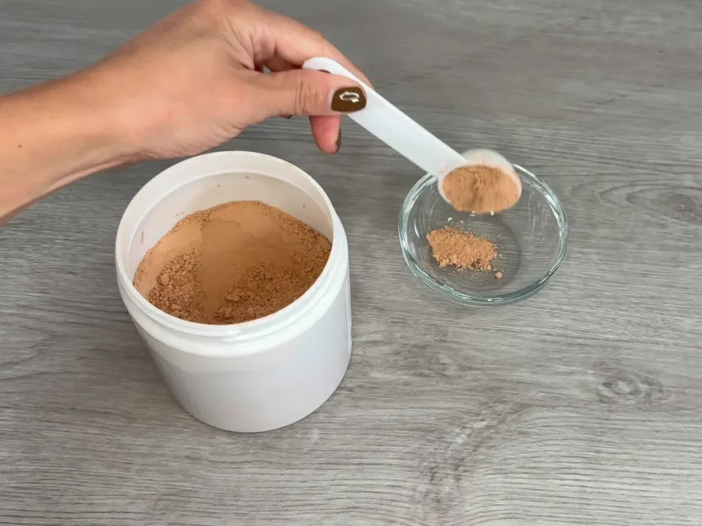 adding Moroccan red clay to bowl